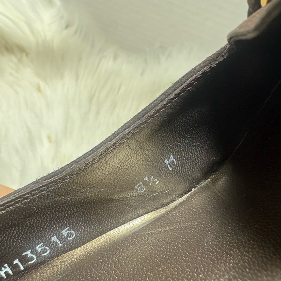 STUART WEITZMAN Cola Suede Leather Heel Pumps - Picture 9 of 9